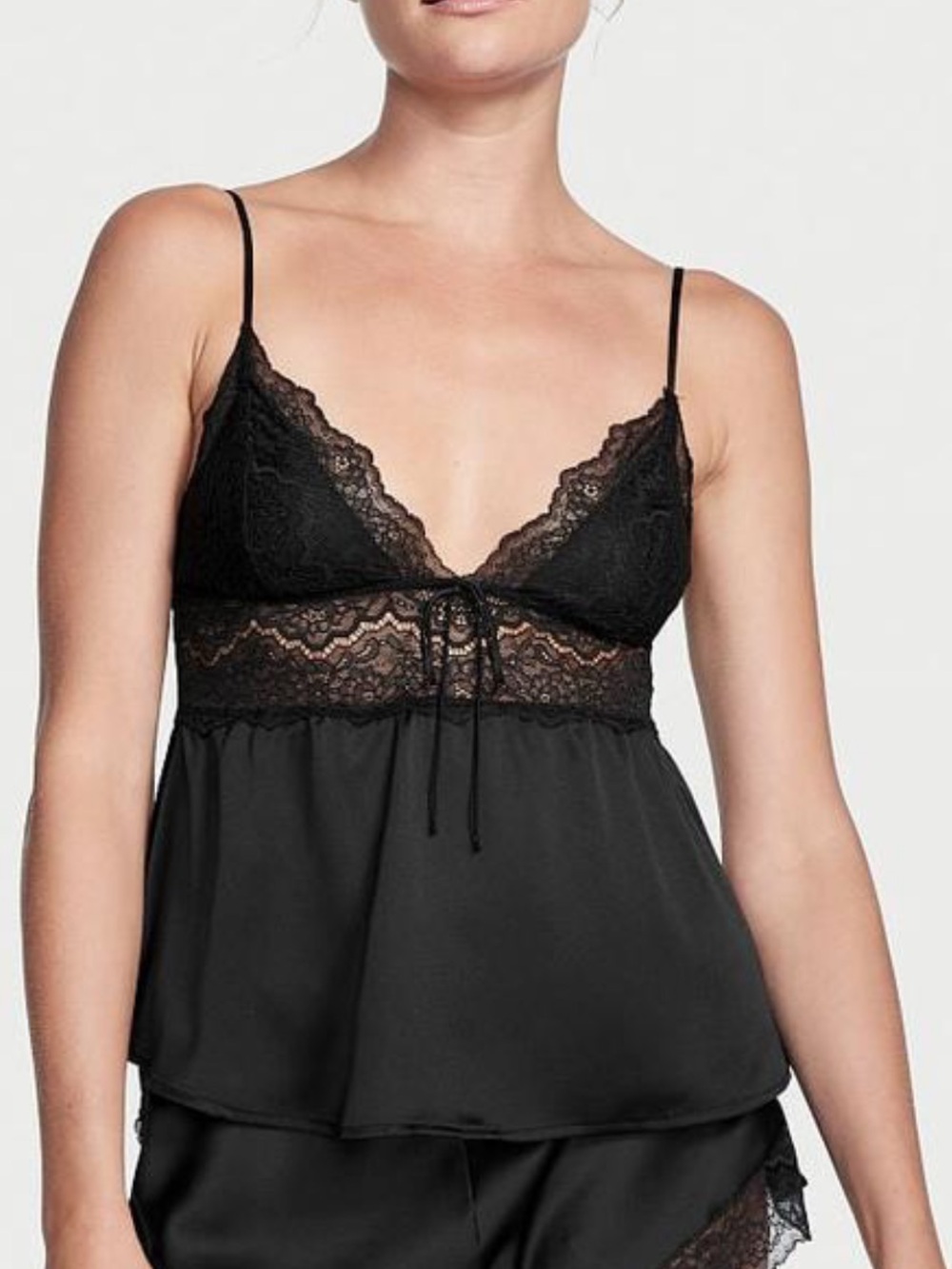 Y2K Victoria Secret Women's Black Lace Trim Satin Chemise - Elegant Sleepwear S
